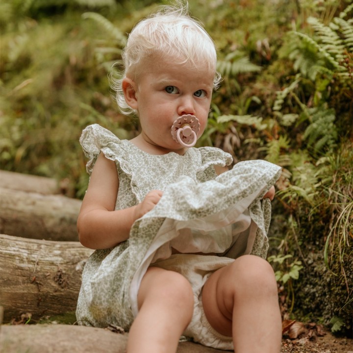 SUCCHIETTO B. IN LATEX 2 IN 1 FAIRYTALE DUCKLING/EMPEROR 6+