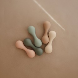 SILICONE BABY RATTLE SOLID BLUSH 4x13 CM