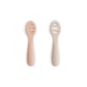 FIRST FEEDING BABY SPOONS 2P. SOLID SHIFTING SAND+BLUSH 9.8x2.4x1.4 CM