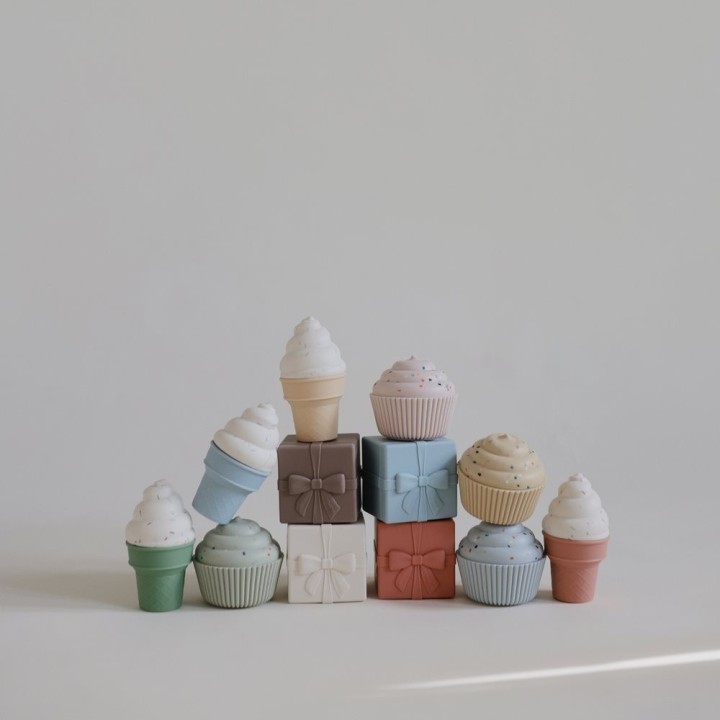 MIX AND MATCH PRESENT SOLID MULTI 7x7x7 CM